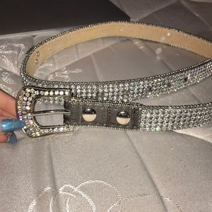 Glitzy silver belt from Buckle